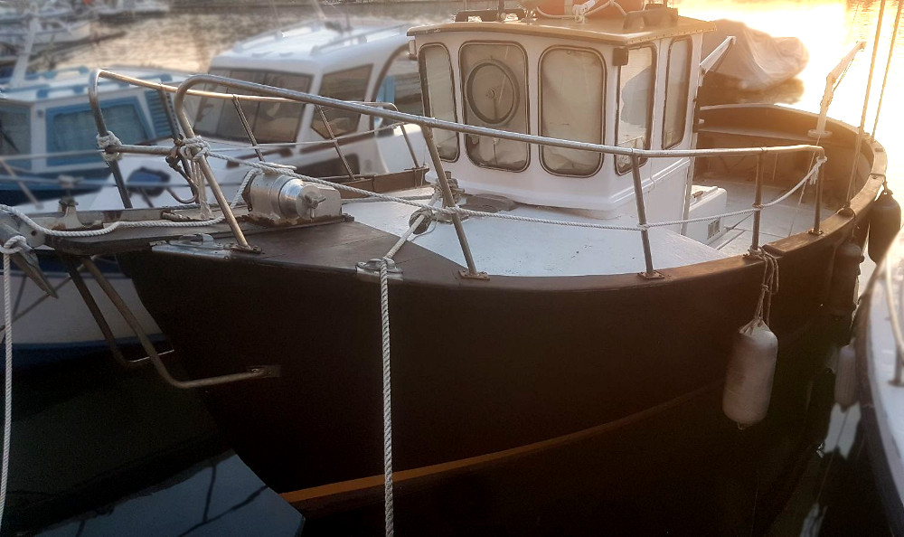 <<< VENDUTO >>> Gozzo Tripesce Hippy 23 + 110Hp AIFO - Refitting 2017<br><a href=dettaglio.aspx?Id=247 >VAI ALLA SCHEDA</a>